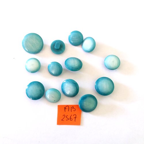 13 boutons en résine bleu - taille diverse - ab2567
