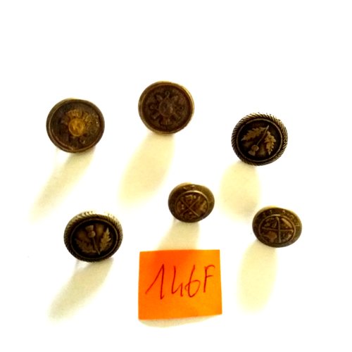 6 boutons en métal doré - 14mm et 11mm - 146f