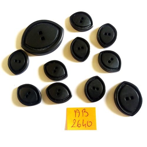 11 boutons en résine noir - taille diverse - ab2640