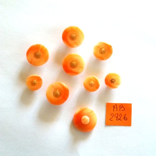 9 boutons en résine orange et doré - taille diverse - ab2826