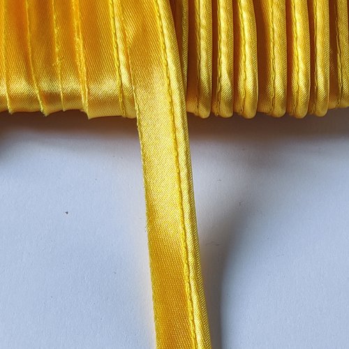 Passepoil satin jaune tournesol - 12mm - vendu au mètre - p30