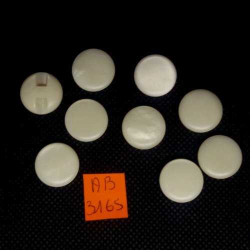 9 boutons en résine crème/ivoire - 15mm - ab3165