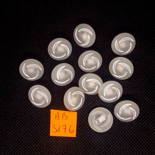 13 boutons en résine - blanc cassé - 15mm - ab3176