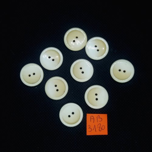 9 boutons en résine - jaune pale - 18mm - ab3180
