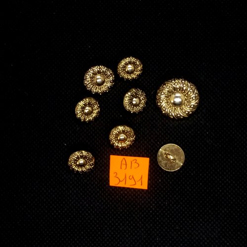 8 boutons en métal doré - taille diverse - ab3191