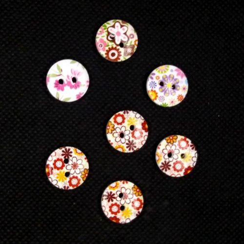 7 boutons en bois fantaisie - multicolore - 15mm - bri511n°1