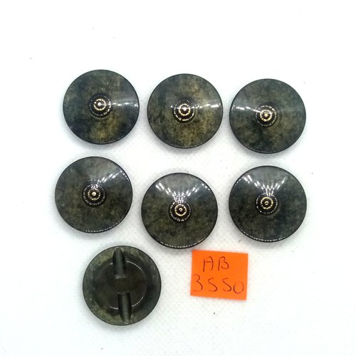 7 boutons en résine vert et doré - 27mm - ab3550