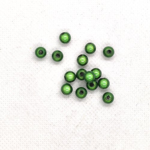 15 perles vertes  - résine - 6mm - b162