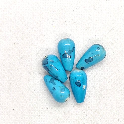 13 perles gouttes en résine bleu - 14x7mm - b234