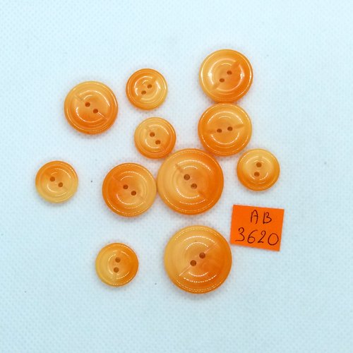 11 boutons en résine orange - 22mm - 18mm et 14mm - ab3620