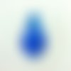 Pendentif " langue " en verre , bleu , 62x33mm - s