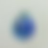 Pendentif en verre , bleu , 54x40mm - s