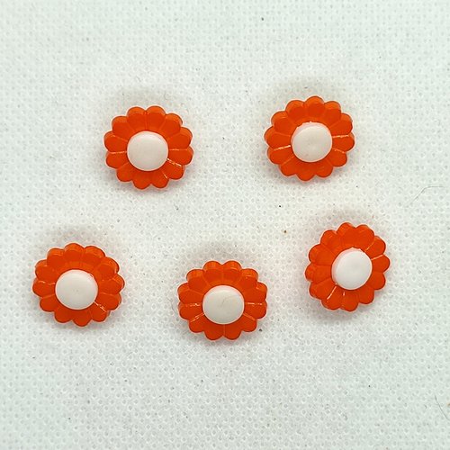 5 boutons en résine fantaisie - fleur orange et blanc - 15mm - bri651