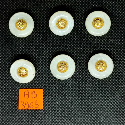 6 boutons en résine ivoire et doré - 17mm - ab3963