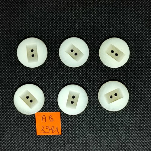 6 boutons en résine ivoire - 22mm - ab3981
