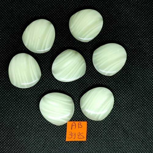 7 boutons en résine ivoire - 24mm - ab3985
