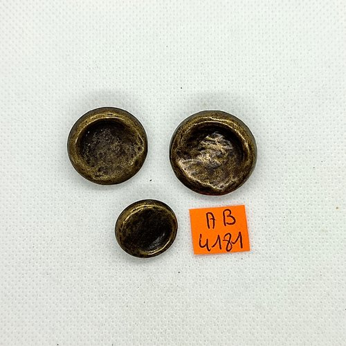 3 boutons en métal doré - vintage - 25mm - 23mm et 18mm - ab4181