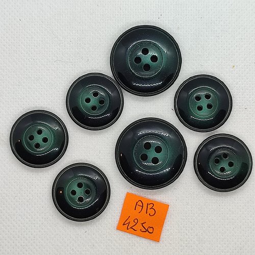 7 boutons en résine vert - 28mm et 22mm - ab4250