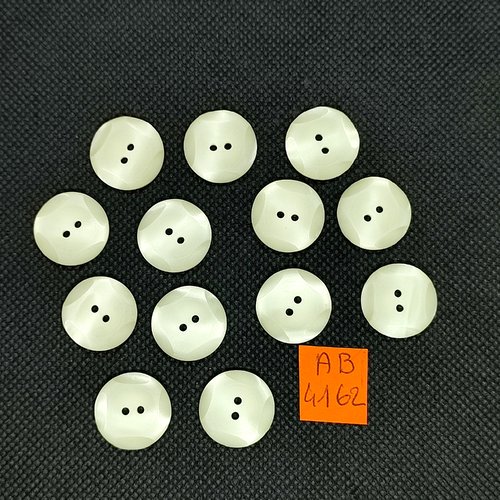 13 boutons en résine blanc cassé - 17mm - ab4162