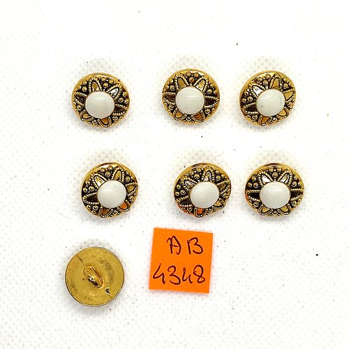 7 boutons en résine doré et cabochon blanc - 15mm - ab4348