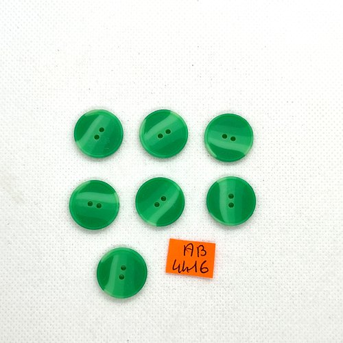 7 boutons en résine vert - 18mm - ab4416