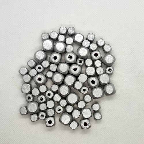 Lot de 78 perles (cube) en bois gris - taille diverse - 5