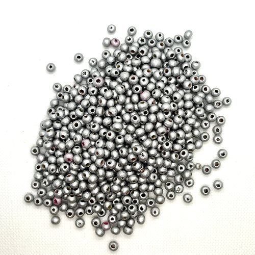 Lot de 620 perles (ronde) en bois couleur gris - 6mm - 8