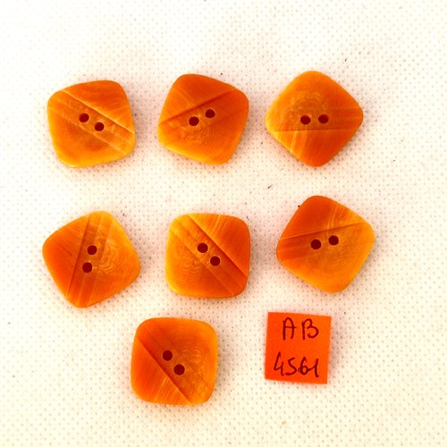 7 boutons en résine orange - 19x19mm - ab4561