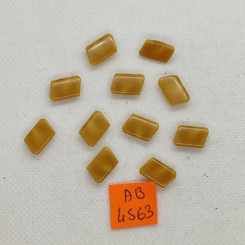 11 boutons en résine beige/marron - 8x10mm - ab4563