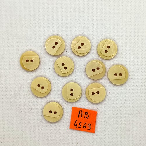 11 boutons en résine beige - 15mm - ab4569