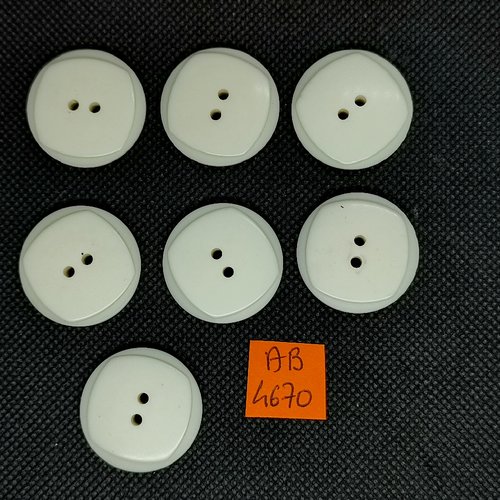 7 boutons en résine blanc - 27mm - ab4670