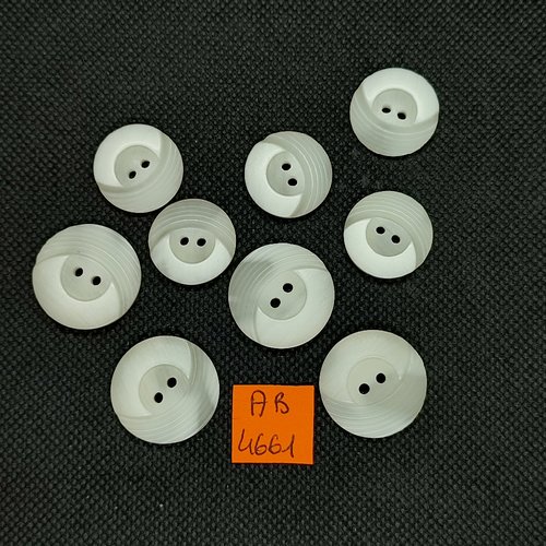 9 boutons en résine ivoire - 23mm et 19mm - ab4661