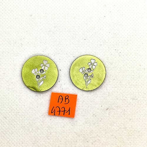 2 boutons en nacre fond vert et fleur blanche - 22mm - ab4771