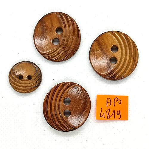 4 boutons en bois marron - 26mm et 18mm - ab4819