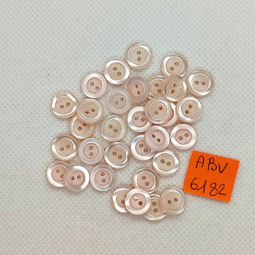35 boutons en résine rose clair - 10mm - abv6182