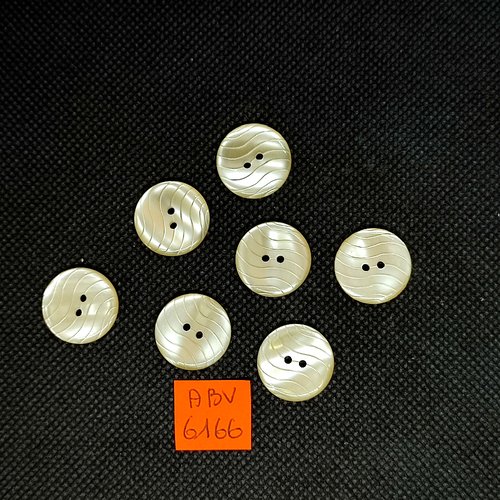 7 boutons en résine ivoire - 18mm - abv6166