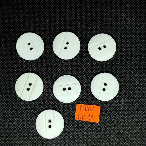 7 boutons en résine blanc - 22mm - abv6031
