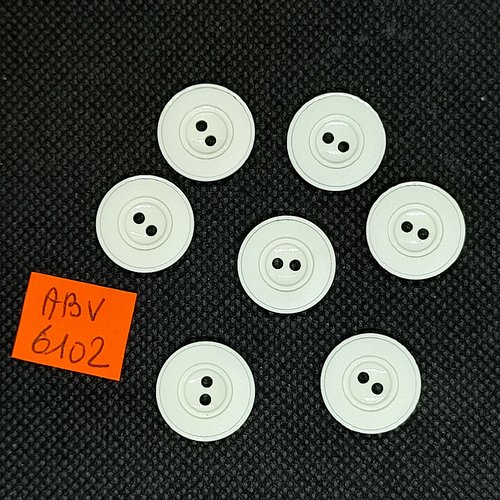 7 boutons en résine blanc - 18mm - abv6102