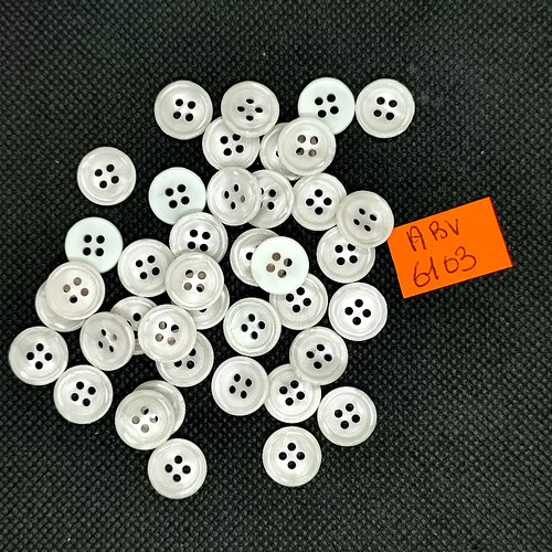 40 boutons en résine écru - 12mm - abv6103