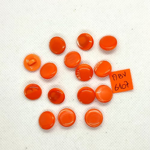15 boutons en résine orange - 13mm - abv6107