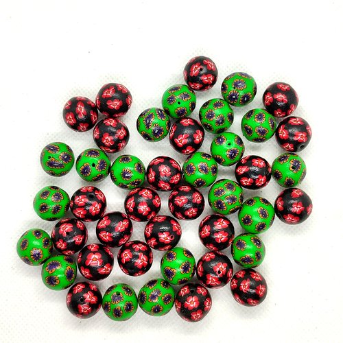 Lot de 43 perles en résine vert et noir rouge et noir - 14mm - bri487