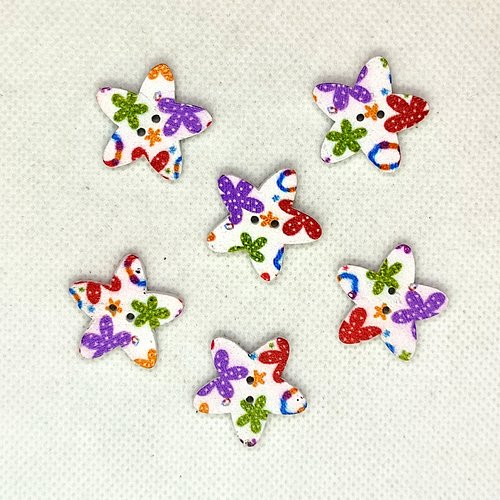 6 boutons une étoile en bois - fleur multicolore et fond blanc- 23mm - f13