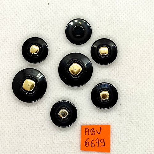 7 boutons en résine noir et doré - 18mm et 14mm - abv6679