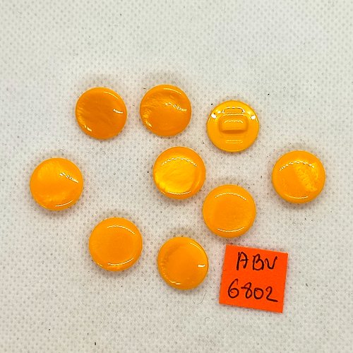 9 boutons en résine jaune/orangé - 14mm - abv6802