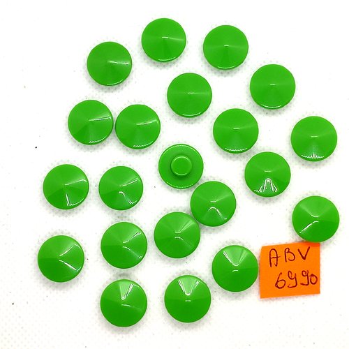 21 boutons en résine vert - 14mm - abv6990