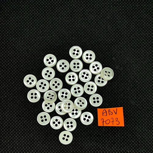 30 boutons en résine ivoire - 9mm - abv7073