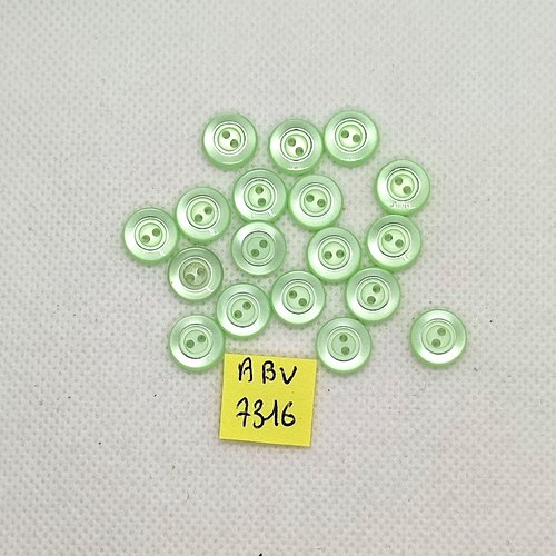 18 boutons en résine vert clair - 10mm - abv7316