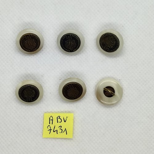 6 boutons en résine blanc cassé et métal argenté - un blason - 15mm - abv7431