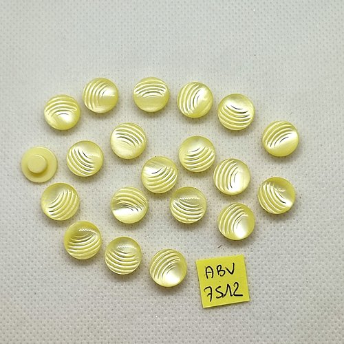 20 boutons en résine jaune - 11mm - abv7512