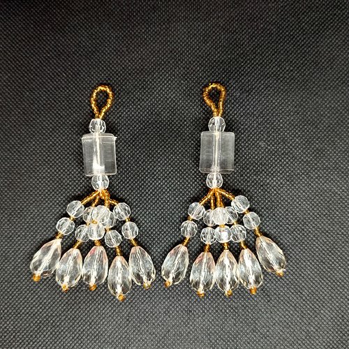 2 pampilles à frange en résine transparent et petite perle doré - 10cm x 5cm